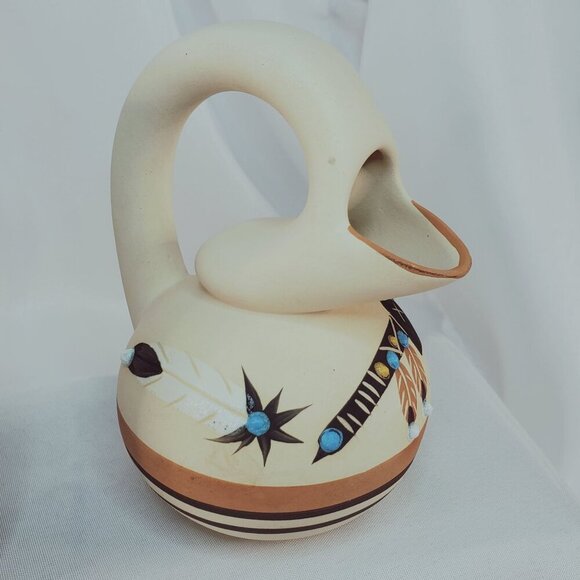 Betty Selby Native American Southwestern Handcrafted Pottery Vase Pitcher - Picture 14 of 15